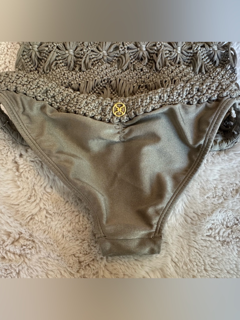 VIX Paula Hermanny Macrame Crochet One- Piece Swimsuit. Size: Medium - Picture 12 of 16